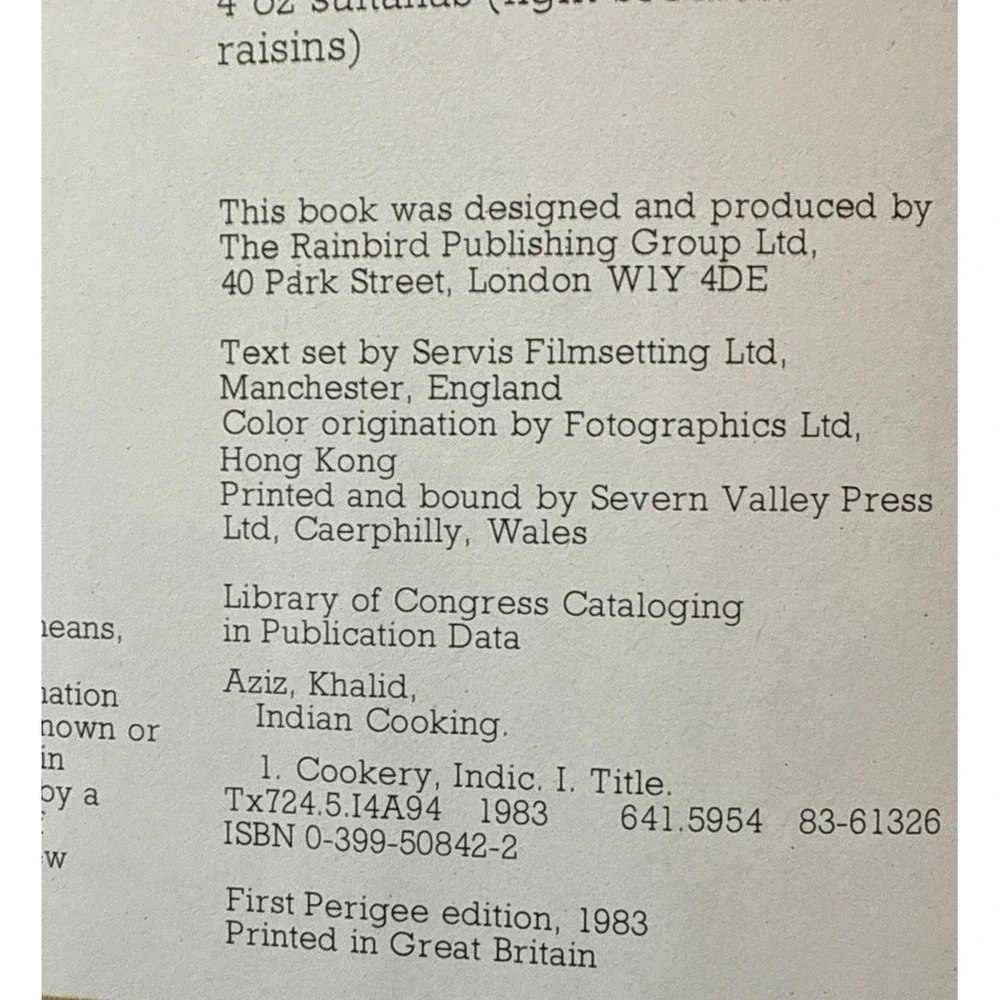 Indian Cooking Khalid Aziz 1983 First Perigee Edition Paperback Cookbook‎